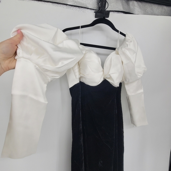 Ronny Kobo Amanda Off-Shoulder Puff-Sleeve Front-Slit Slim Midi Dress large - Picture 3 of 11